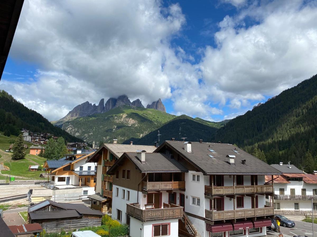 Casa Doleda Lägenhet Alba di Canazei Exteriör bild