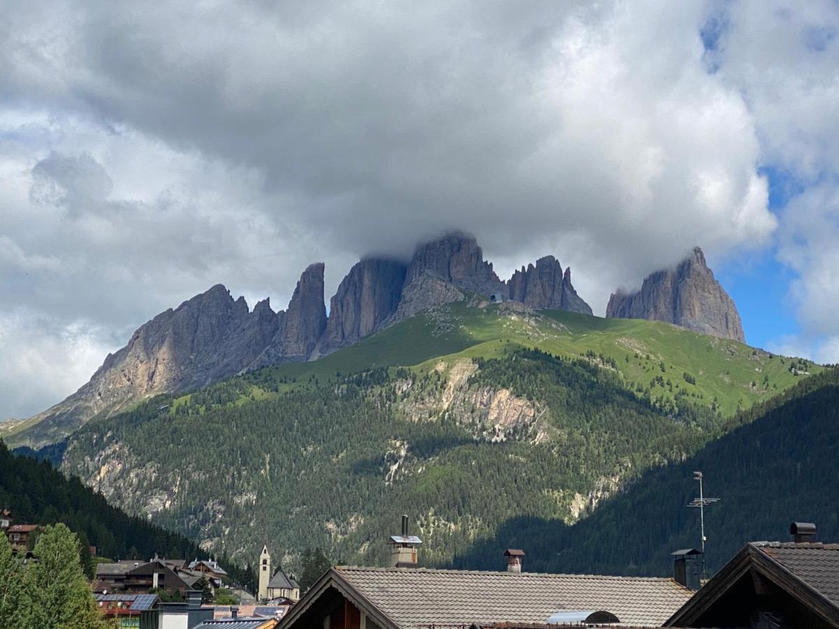 Casa Doleda Lägenhet Alba di Canazei Exteriör bild