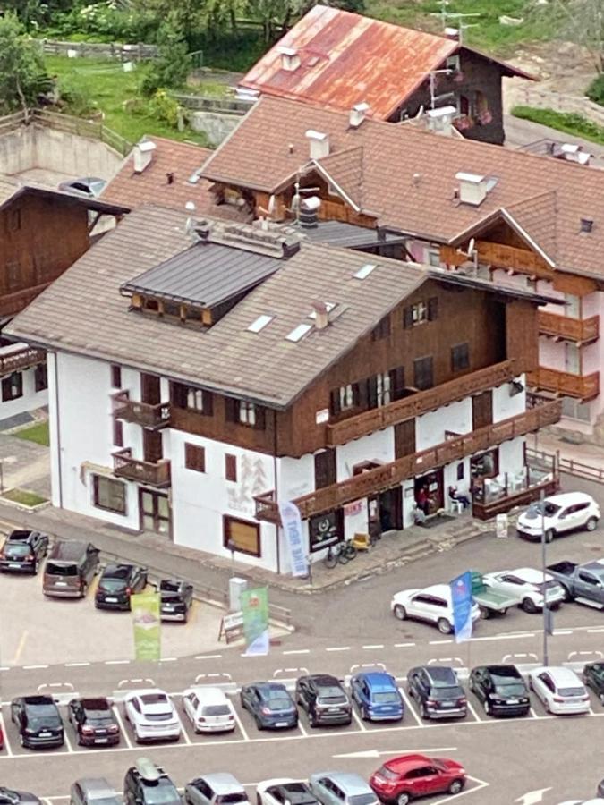 Casa Doleda Lägenhet Alba di Canazei Exteriör bild
